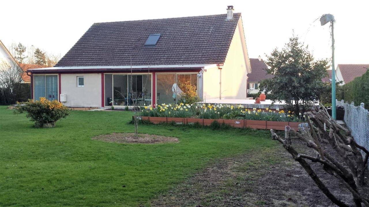 3 Chambres Privees Dans Un Jardin D'Hiver, Garage Voiture, Velos, Motos Tourville-sur-Arques Kültér fotó