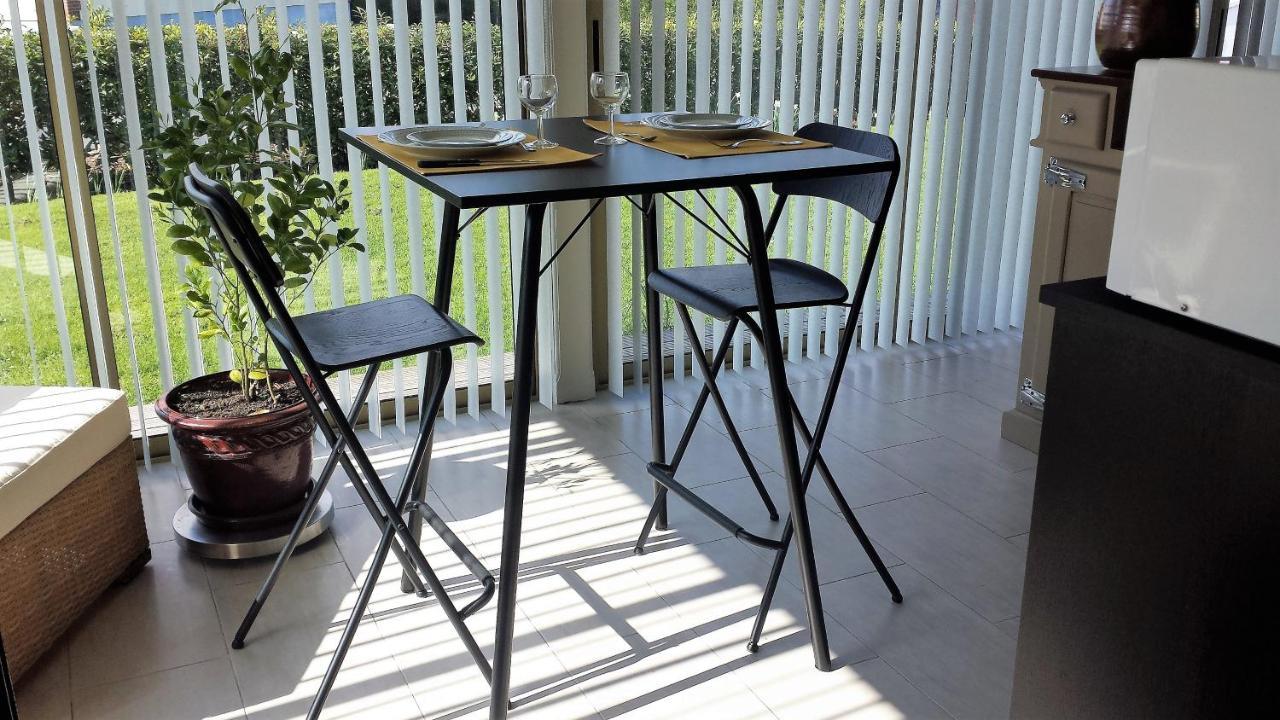 3 Chambres Privees Dans Un Jardin D'Hiver, Garage Voiture, Velos, Motos Tourville-sur-Arques Kültér fotó